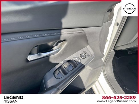Used 2024 Nissan Sentra SV image 13