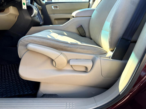 Used 2011 Honda Pilot LX image 18