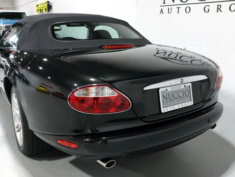 Used 2001 Jaguar XK8 Convertible image 11
