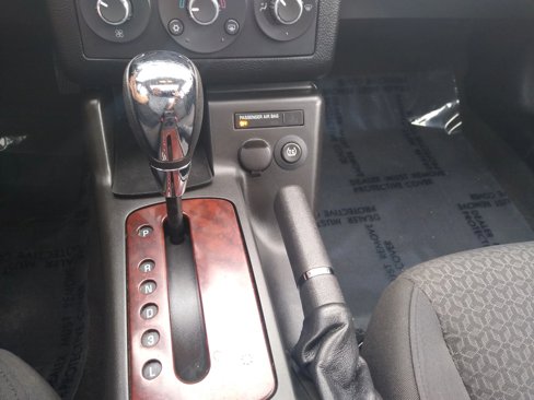 Used 2009 Pontiac G6 Sedan w/ Sun And Sound Package image 15