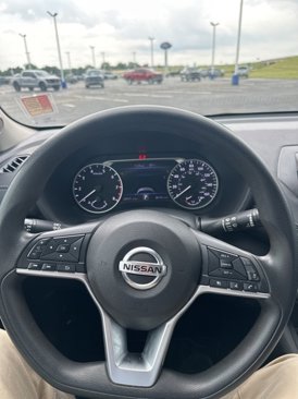 Used 2023 Nissan Sentra SV w/ Trunk Package image 20
