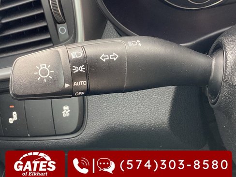 Used 2020 Kia Sorento S image 26