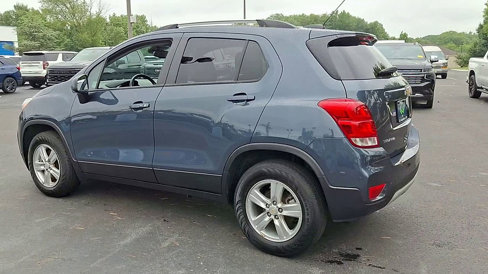 Certified 2022 Chevrolet Trax LT w/ LT Convenience Package image 6