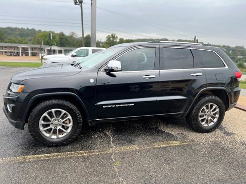 Used 2015 Jeep Grand Cherokee Overland w/ Advanced Technology Group image 4