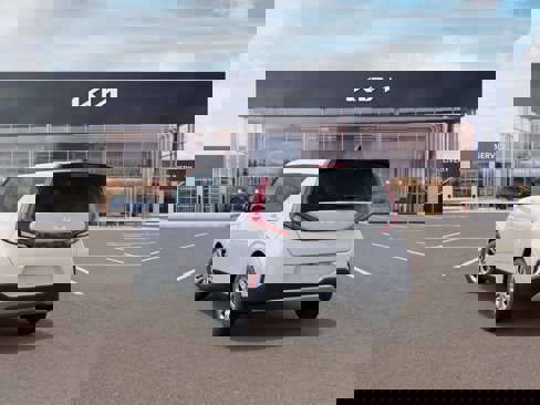 New 2025 Kia Soul LX image 4