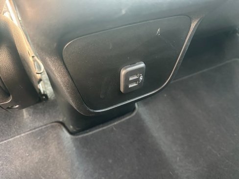 Used 2021 Chevrolet Equinox LT image 21