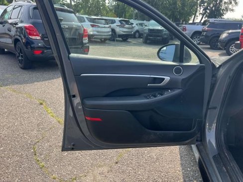 Used 2022 Hyundai Sonata SEL w/ Convenience Package image 14