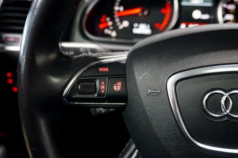 Used 2013 Audi Q7 TDI Premium Plus image 45