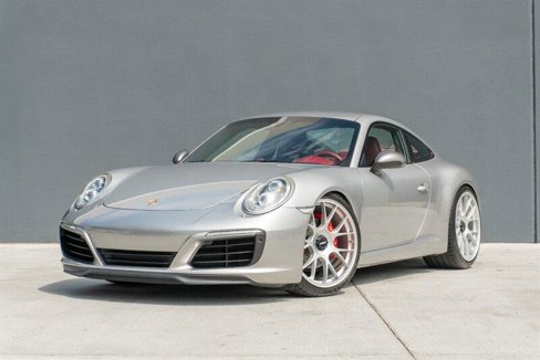 Used 2017 Porsche 911 Carrera image 3