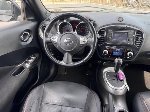 Used 2013 Nissan Juke SL w/ Chrome Pkg image 4
