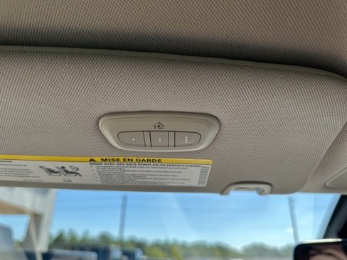 Used 2021 Chrysler Voyager Lxi image 29