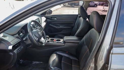 Used 2022 Nissan Altima 2.5 SR w/ Midnight Edition Package image 19