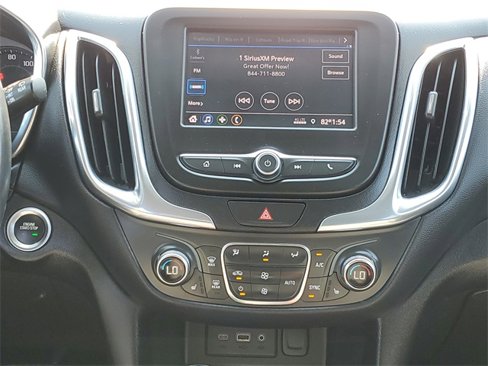 Used 2021 Chevrolet Equinox LT image 28