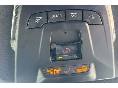 Used 2025 Toyota Corolla SE image 22