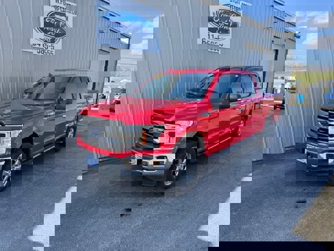Used 2018 Ford F150 XLT w/ Equipment Group 302A Luxury image 2