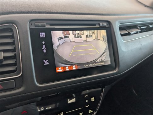 Used 2018 Honda HR-V EX image 12