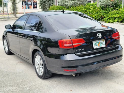 Used 2015 Volkswagen Jetta Sport image 7