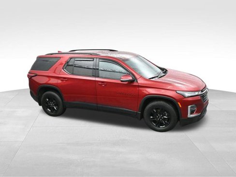 Certified 2023 Chevrolet Traverse LT w/ Midnight/Sport Edition image 40