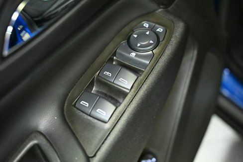 Used 2024 Chevrolet Equinox LT image 48