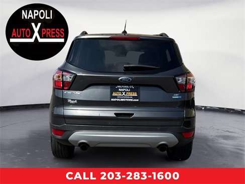 Used 2018 Ford Escape SE image 4