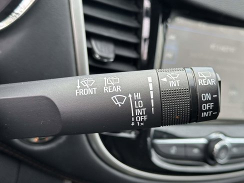 Used 2019 Chevrolet Trax LT w/ Driver Confidence Package image 26