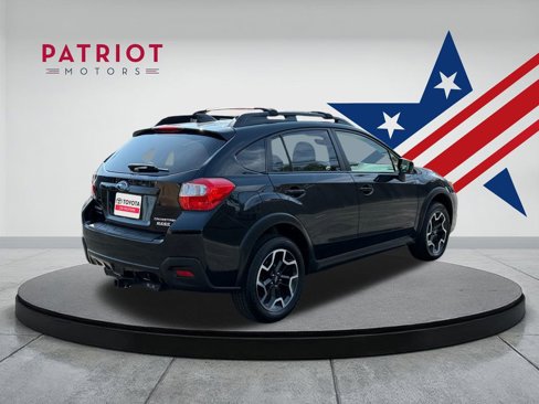 Used 2017 Subaru Crosstrek 2.0i Premium image 5