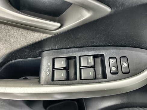 Used 2014 Toyota Prius Four image 15