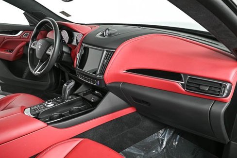 Certified 2022 Maserati Levante GT image 24