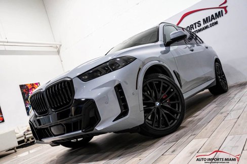 Used 2024 BMW X5 sDrive40i w/ M Sport Package image 9
