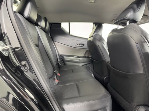 Used 2020 Toyota C-HR Limited image 18