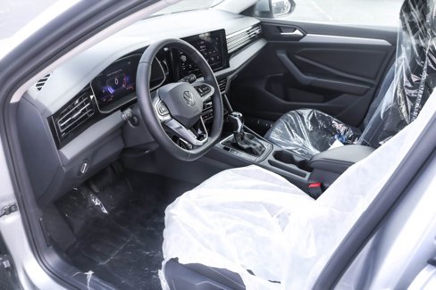 New 2025 Volkswagen Jetta S image 18