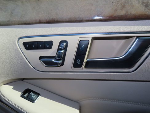 Used 2014 Mercedes-Benz E 350 Sport w/ Premium 1 Package image 26
