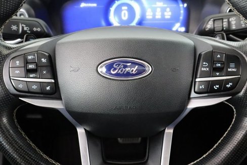 Used 2020 Ford Explorer ST w/ Premium Technology Package image 36