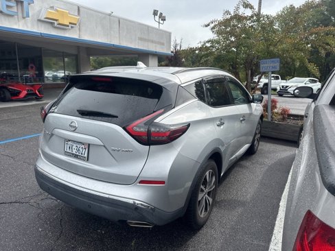 Used 2020 Nissan Murano SV image 3