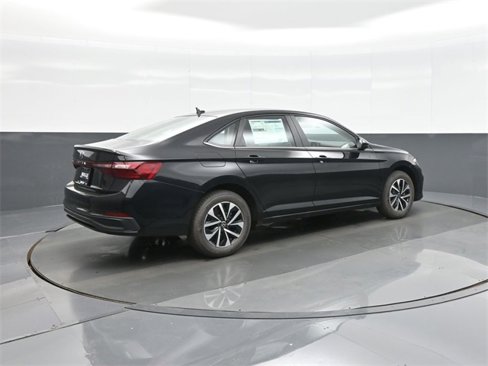 New 2025 Volkswagen Jetta S image 7