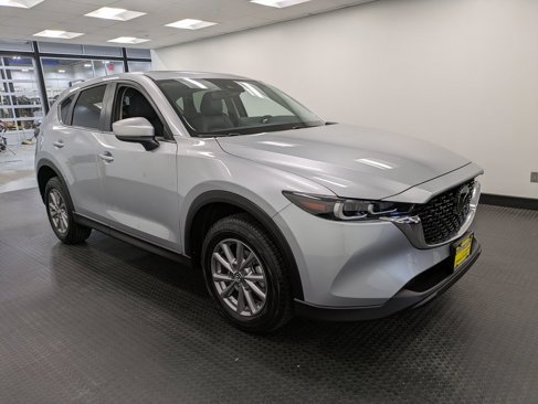 Used 2023 MAZDA CX-5 AWD 2.5 S w/ Preferred Package image 3