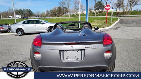 Used 2008 Pontiac Solstice Convertible w/ Preferred Package image 4