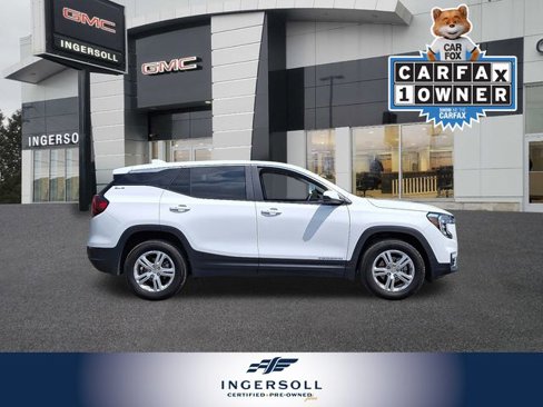 Used 2024 GMC Terrain SLE image 9