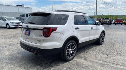 Used 2017 Ford Explorer Sport image 7