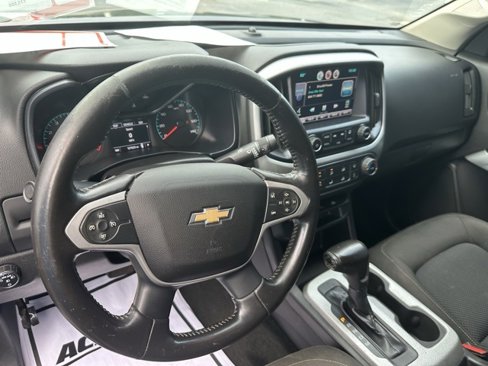 Used 2015 Chevrolet Colorado LT w/ LT Convenience Package image 14