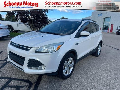 Used 2016 Ford Escape SE w/ SE Leather Comfort Package image 1
