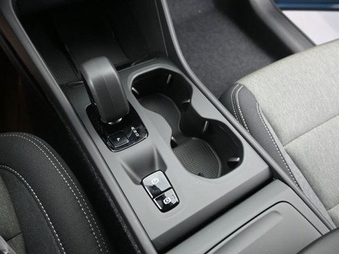 New 2025 Volvo XC40 B5 Core image 23
