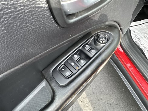 Used 2019 Jeep Compass Limited image 23