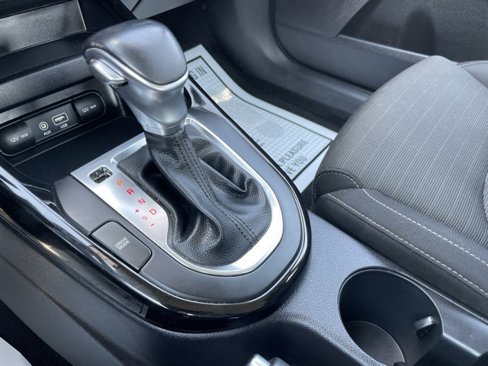 Used 2019 Kia Forte S image 22