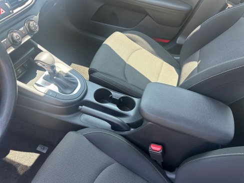Used 2024 Kia Forte LXS image 39