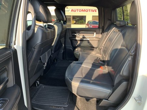 Used 2017 RAM 1500 Limited image 13