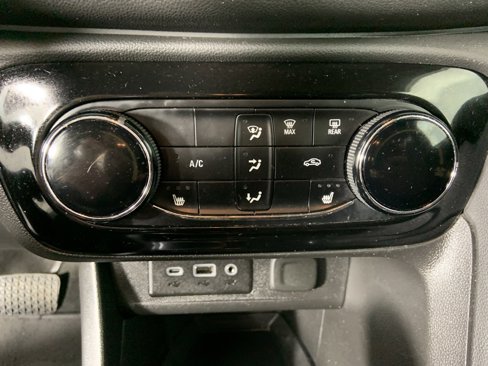 Used 2023 Buick Encore GX Preferred w/ Cold Weather Comfort Package image 12