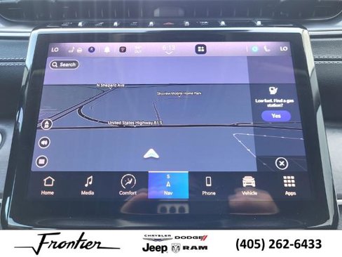 Used 2023 Jeep Grand Cherokee L Limited image 19