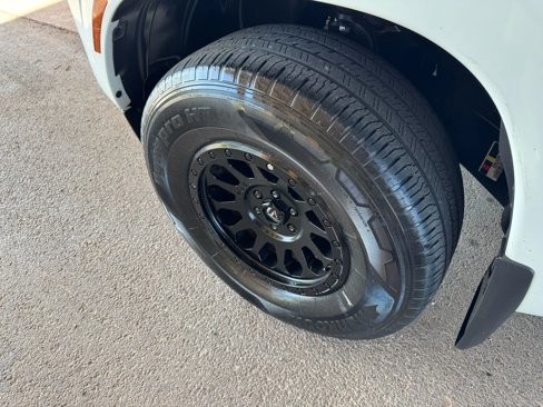 Used 2022 Nissan Frontier S w/ Technology Package image 30