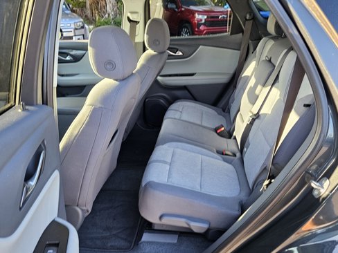 Used 2019 Chevrolet Blazer LT image 13